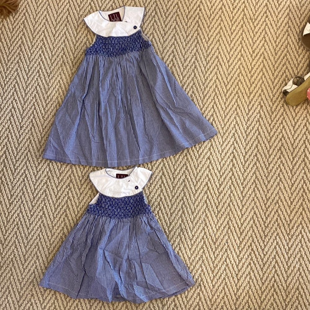 Set of 2 dresses